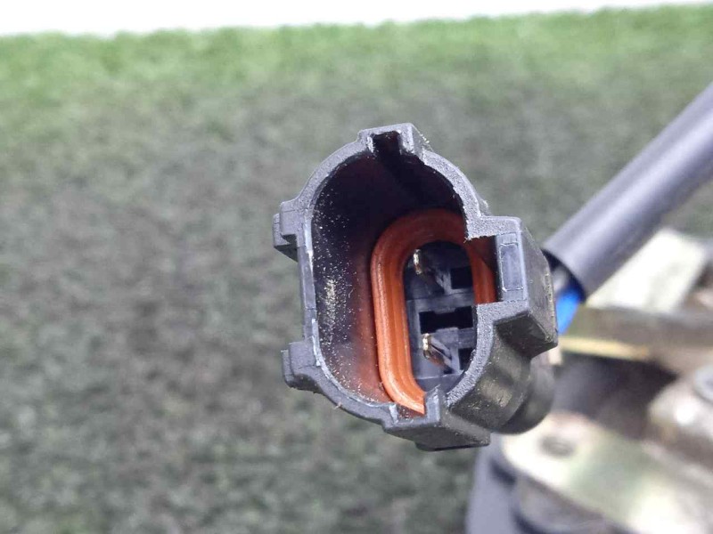 Recambio de cerradura puerta trasera izquierda para kia shuma ii 1.6 cat referencia OEM IAM 0K2N173310 2.PINES 