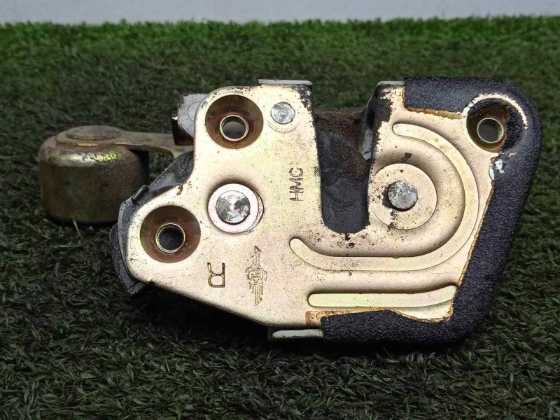 Recambio de cerradura puerta lateral derecha para hyundai h 1 2.5 turbodiesel referencia OEM IAM SIN REFERENCIA MECANICA 