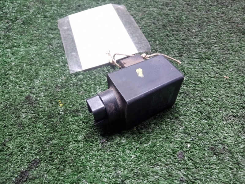 Recambio de rele para honda nt 700 v deauville referencia OEM IAM FR33025  