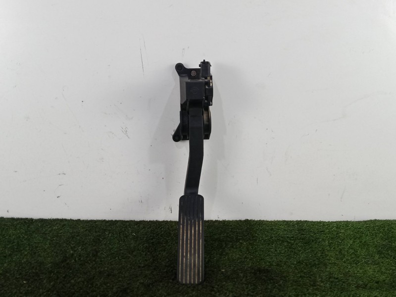 Recambio de potenciometro pedal para ssangyong rexton / rexton ii (gab_) 2.7 xdi 4x4 referencia OEM IAM 2055021001 - 06D170244  