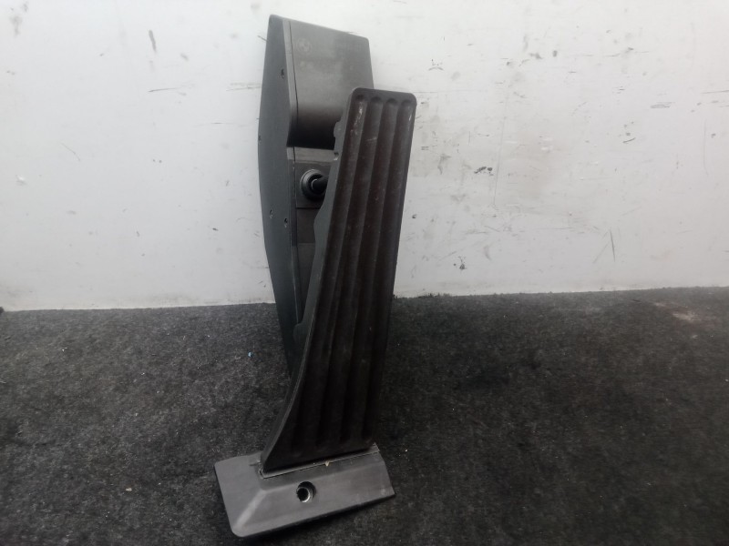 Recambio de potenciometro pedal para bmw 1 (e87) 120 d referencia OEM IAM 3542676693002 - 25916010  