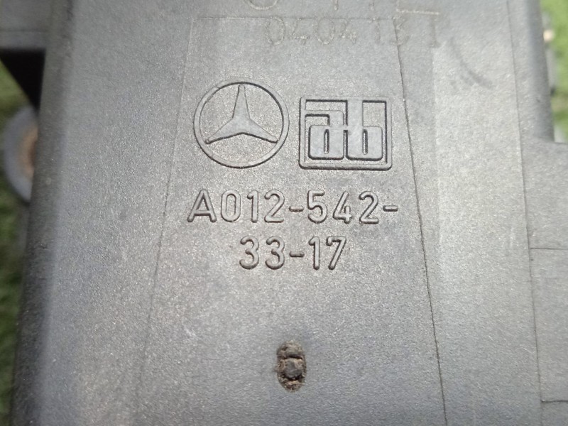 Recambio de potenciometro pedal para mercedes-benz clase m (w163) ml 270 cdi (163.113) referencia OEM IAM A0125423317  
