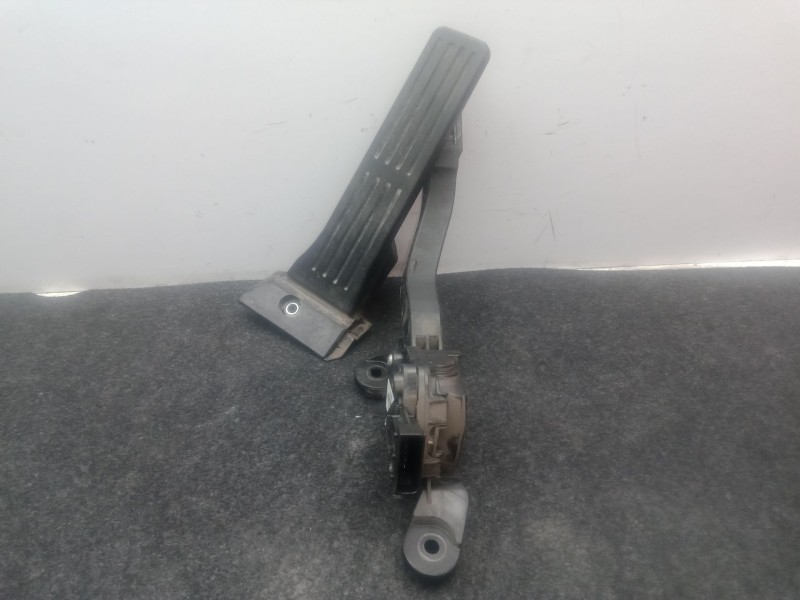 Recambio de potenciometro pedal para hyundai i30 (gd) 1.4 crdi referencia OEM IAM 327003  