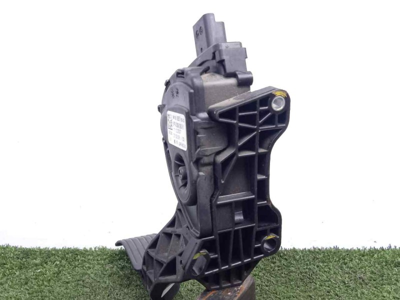 Recambio de potenciometro pedal para peugeot 207 cc 1.6 16v referencia OEM IAM 9682805780 - 6PV00908351  