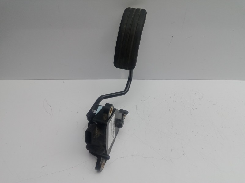 Recambio de potenciometro pedal para renault clio iii 1.2 referencia OEM IAM 8200297342A  