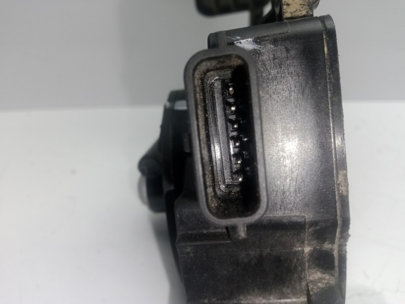 Recambio de potenciometro pedal para renault clio iii 1.2 referencia OEM IAM 8200297342A  