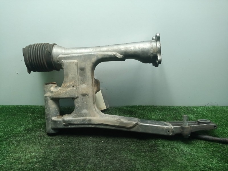 Recambio de basculante para honda nt 700 v deauville referencia OEM IAM 52200MEW920  