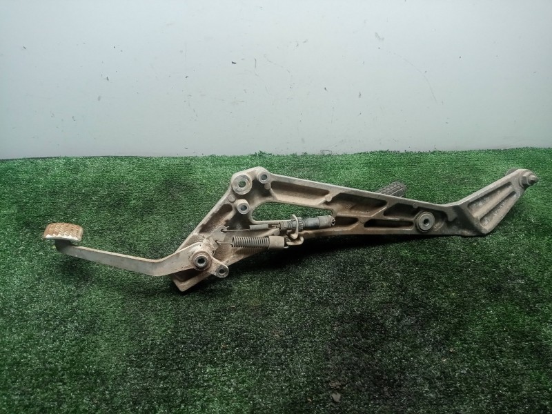 Recambio de posapie para honda nt 700 v deauville nt 650 v deauville (rc47) referencia OEM IAM 50600MBL6100 DERECHO 