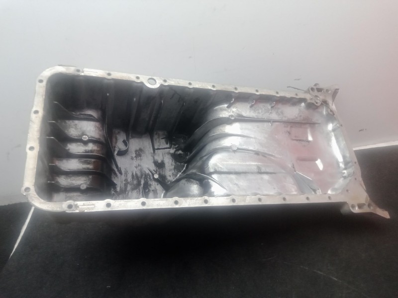 Recambio de carter para ssangyong rodius 2.7 turbodiesel cat referencia OEM IAM A6650140702SB  