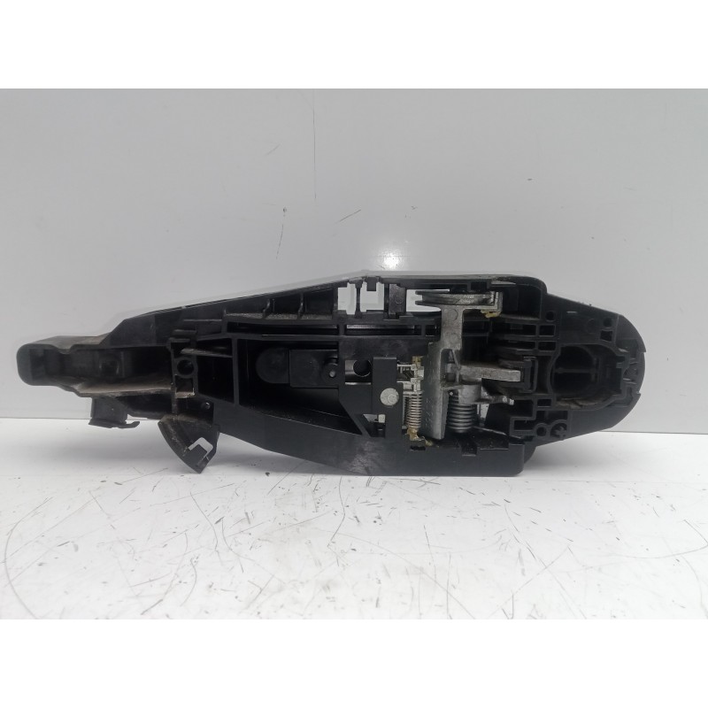 Recambio de maneta exterior trasera derecha para peugeot 308 1.6 16v e-hdi fap referencia OEM IAM 9802977180 13-17 GRIS
