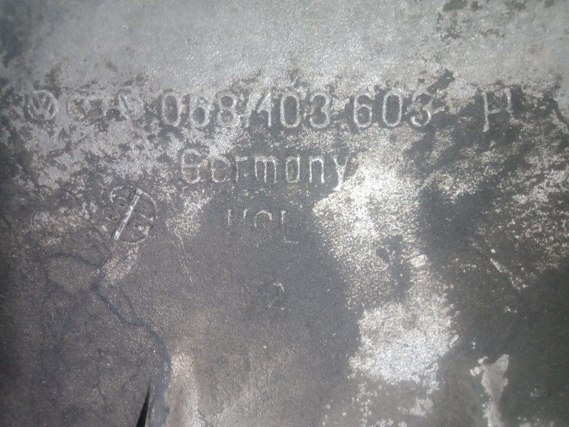 Recambio de carter para volkswagen transporter t3 caja/chasis (24_) 1.6 td referencia OEM IAM 068103603H  