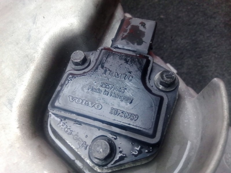 Recambio de carter para volvo s80 i (184) d5 referencia OEM IAM 30713677A  