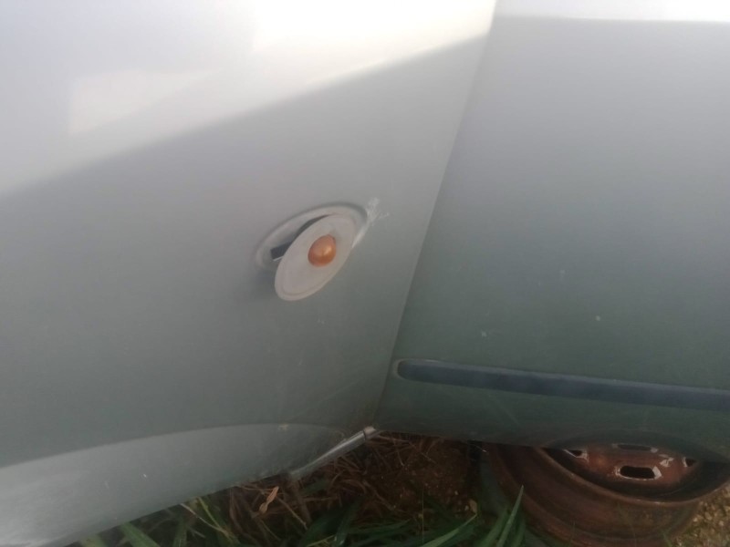 Recambio de aleta delantera izquierda para opel meriva a monospace (x03) 1.3 cdti (e75) referencia OEM IAM   