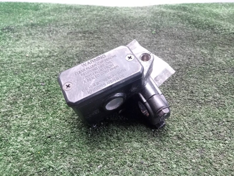 Recambio de bomba freno para hyosung gt 650i referencia OEM IAM 59600HN9100  