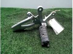 Recambio de estribo para hyosung gt 650i referencia OEM IAM 43530H9970003P  