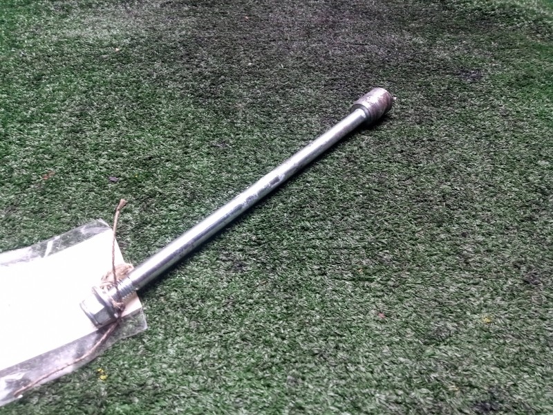 Recambio de soporte motor para hyosung gt 650i referencia OEM IAM 41181HN9101  