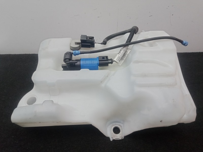 Recambio de deposito limpia para ford c-max 2.0 tdci cat referencia OEM IAM AV6113K175A - AV6113K163B  