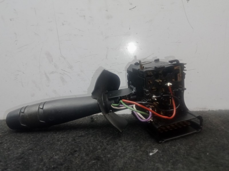 Recambio de mando luces para dacia duster (hs_) 1.5 dci (hsaj) referencia OEM IAM 8200792587  2 NIEBLAS - CLAXON