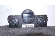 Recambio de mando climatizador para renault modus 1.5 dci diesel referencia OEM IAM 8200133339 2.CONECTOR BLANCO/AZUL