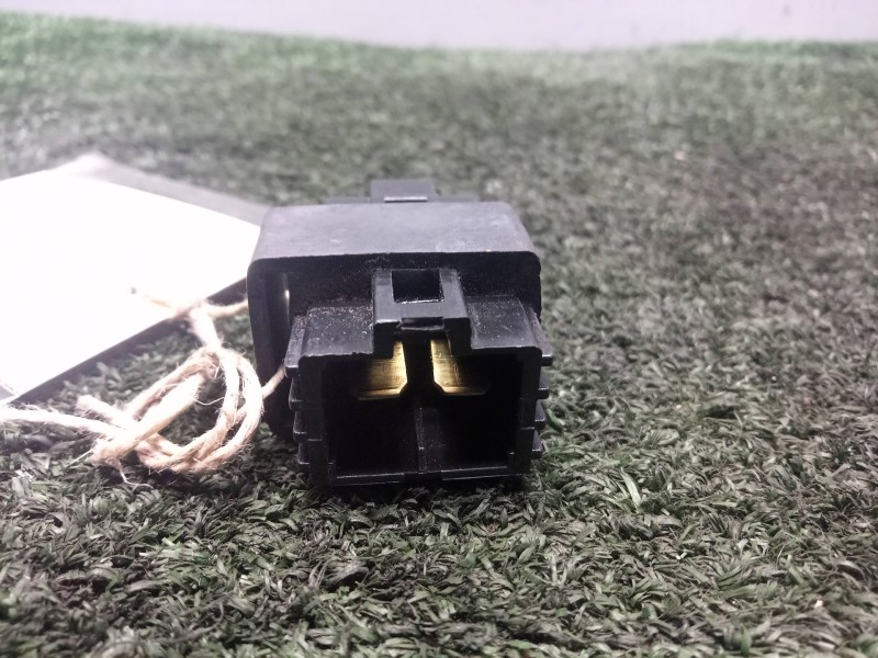 Recambio de rele para hyosung gt 650i referencia OEM IAM 36740HN9100  