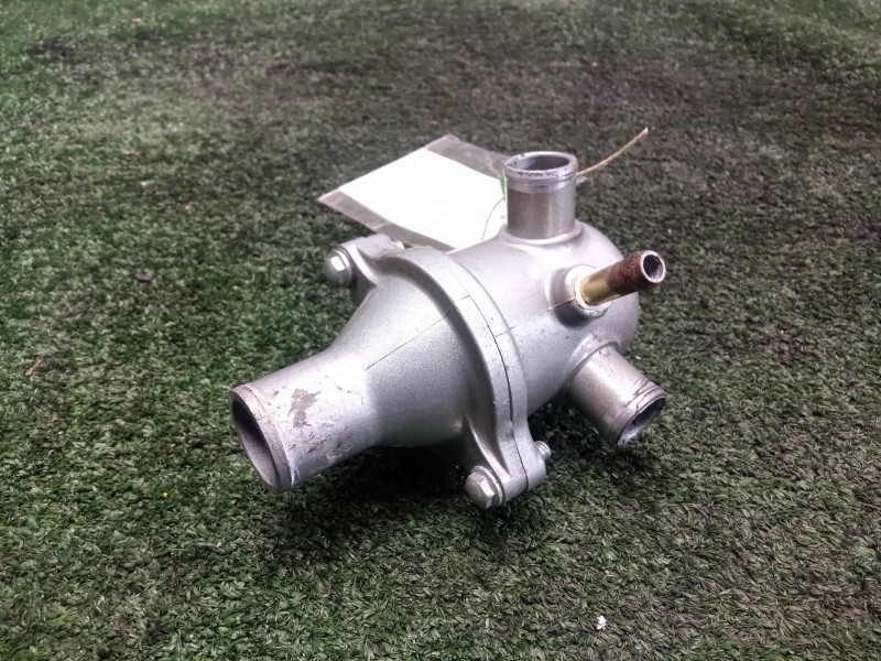 Recambio de termostato para hyosung gt 650i referencia OEM IAM SIN REFERENCIA  