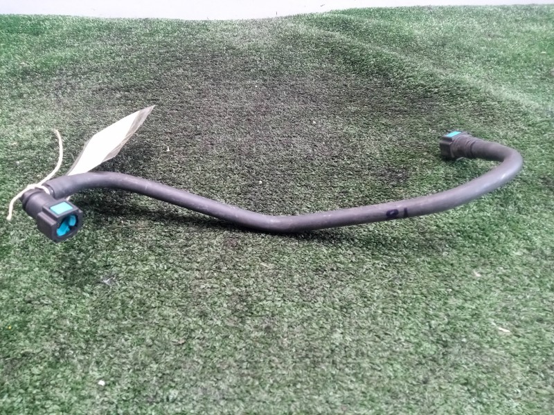 Recambio de tubo para hyosung gt 650i referencia OEM IAM SIN REFERENCIA COMBUSTIBLE 