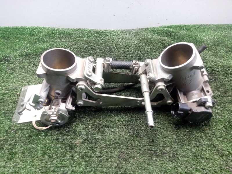 Recambio de caja mariposa para hyosung gt 650i referencia OEM IAM SIN REFERENCIA MIKUNI 