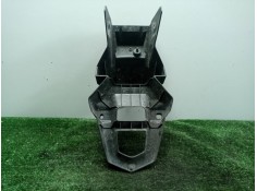 Recambio de carenado trasero para hyosung gt 650i referencia OEM IAM 63111H99700 PORTA.MATRICULAS  2
