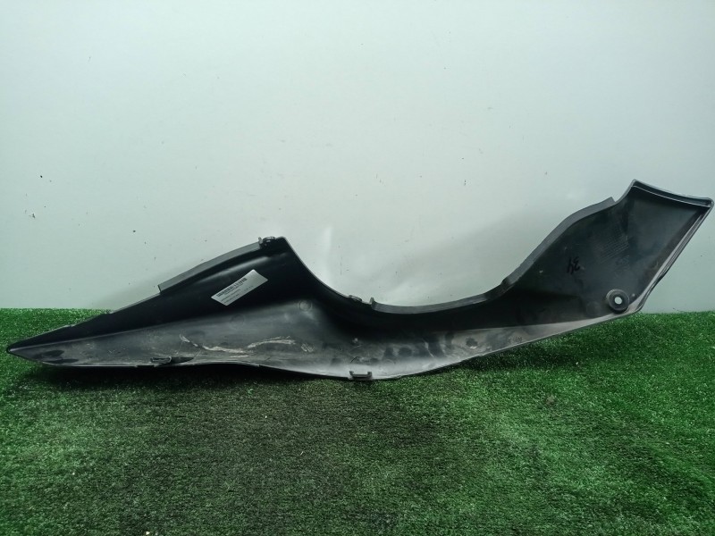 Recambio de carenado izquierdo para hyosung gt 650i referencia OEM IAM 47211H99700  