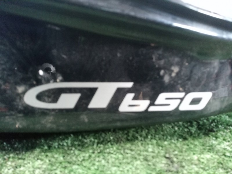 Recambio de carenado izquierdo para hyosung gt 650i referencia OEM IAM 47211H99700  