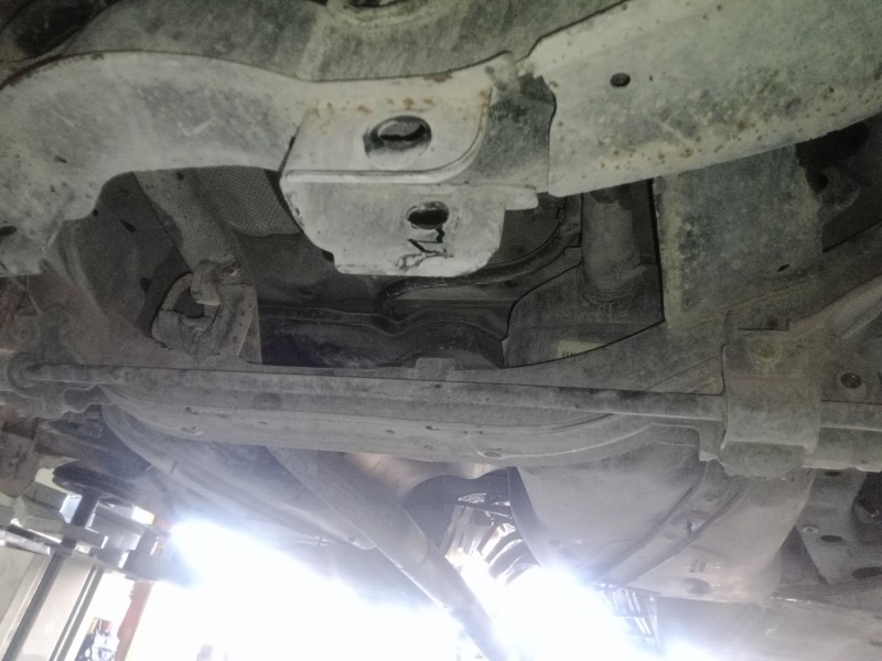 Recambio de barra estabilizadora trasera para ford kuga (cbv) 2.0 tdci cat referencia OEM IAM   
