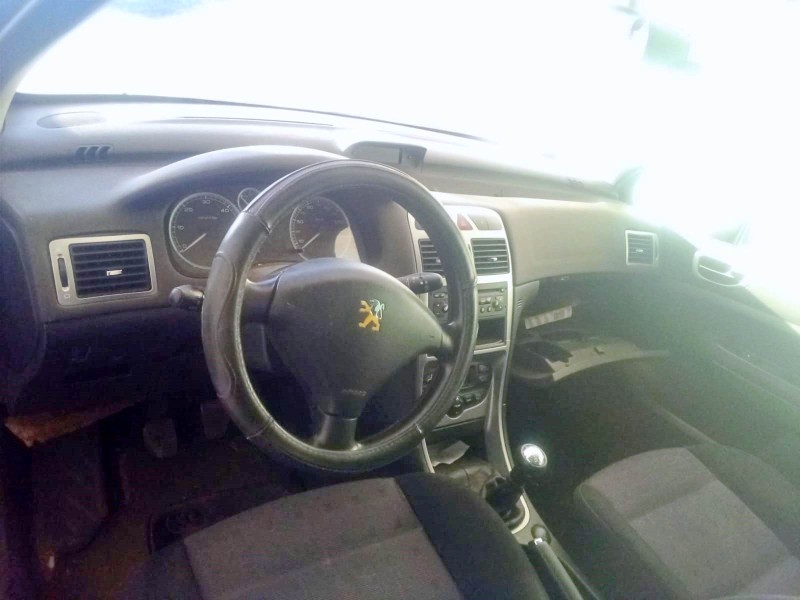 peugeot 307 sw (3h) del año 2004