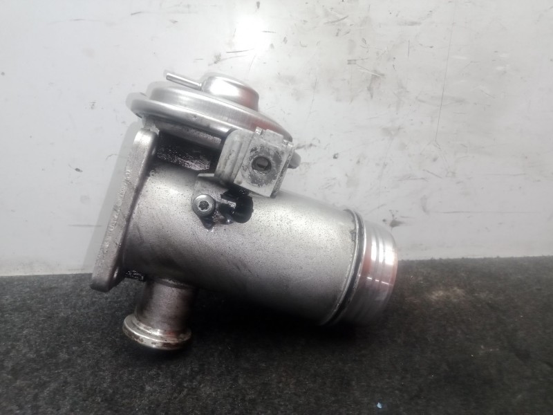 Recambio de valvula egr para bmw 1 (e87) 120 d referencia OEM IAM 70051200 - 7792077  PIERBURG