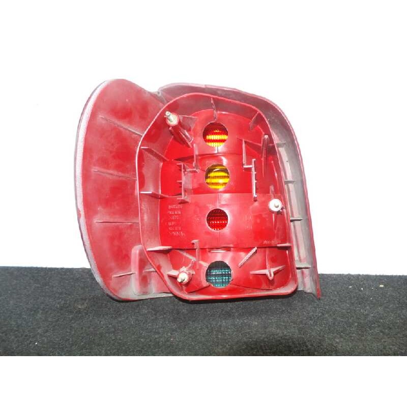 Recambio de piloto trasero derecho para volkswagen polo berlina (6n2) 1.4 referencia OEM IAM  00-02 