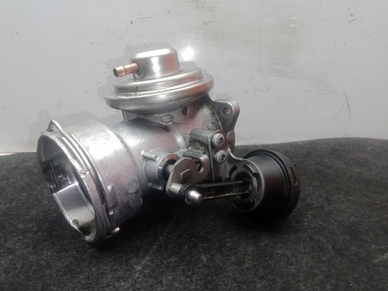 Recambio de valvula egr para skoda superb i (3u4) 1.9 tdi referencia OEM IAM 038131501AL  