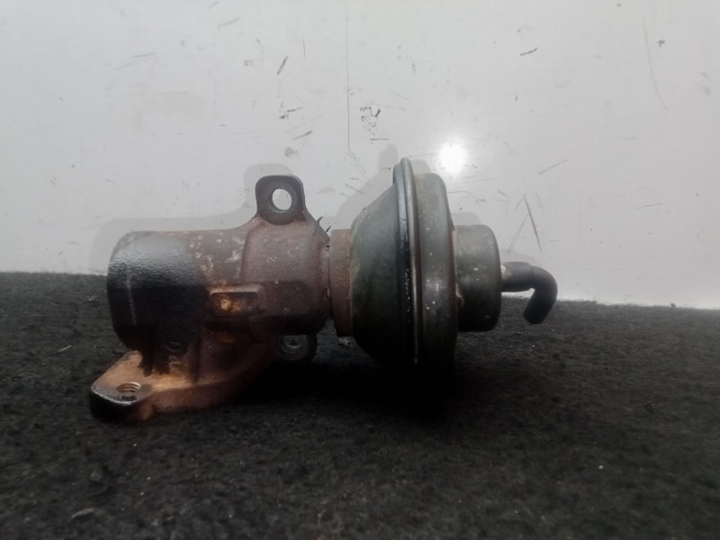 Recambio de valvula egr para ssangyong rodius 2.7 turbodiesel cat referencia OEM IAM .  
