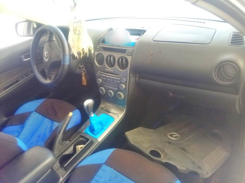 mazda 6 sedán (gg) del año 2004