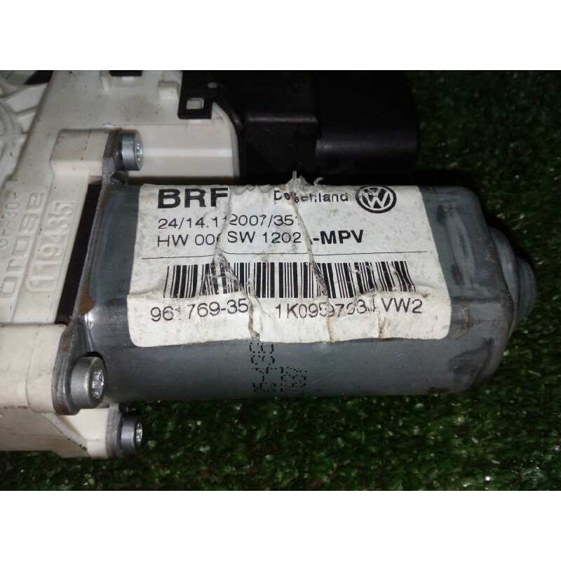 Recambio de motor elevalunas trasero izquierdo para volkswagen touran (1t2) 2.0 tdi referencia OEM IAM 1K0959703JV 1.CONECTOR BR