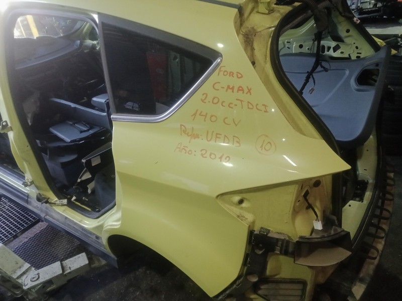 Recambio de aletin trasero izquierdo para ford c-max 2.0 tdci cat referencia OEM IAM   