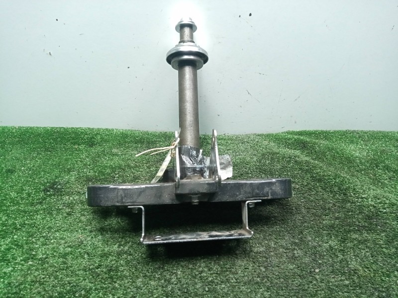 Recambio de tija para keeway superlight 125 referencia OEM IAM 43100K2FP000 INFERIOR 