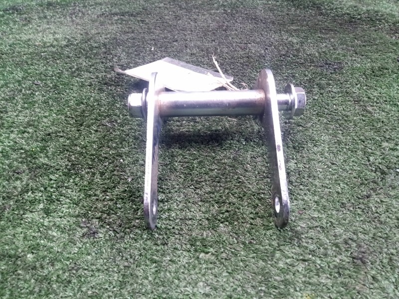 Recambio de soporte motor para keeway superlight 125 referencia OEM IAM 57009K0BP001  