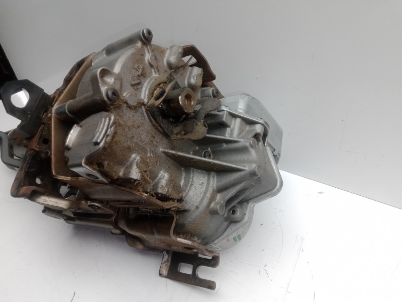 Recambio de columna direccion para renault clio iii 1.2 referencia OEM IAM 54084732L - 59308842 TRW 