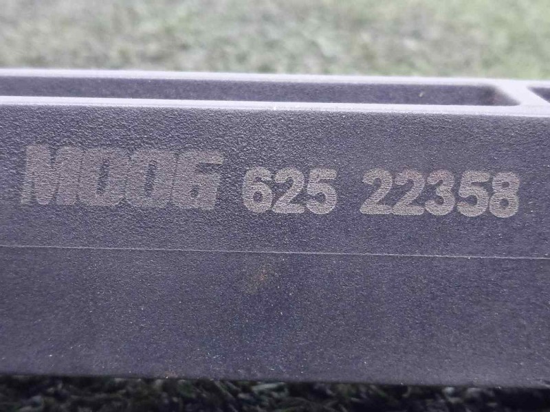 Recambio de bieleta estabilizadora delantera izquierda para opel zafira b 1.8 16v referencia OEM IAM 62522358  