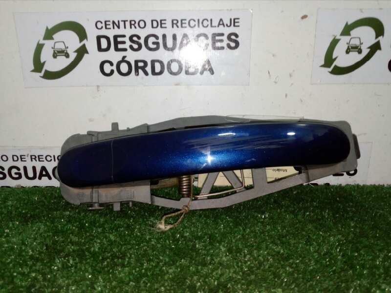 Recambio de maneta exterior trasera derecha para volkswagen touran (1t2) 2.0 tdi referencia OEM IAM 1T0837886B-1T0839886A  AZUL