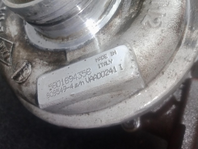 Recambio de turbocompresor para iveco daily vi furgoneta 33s15, 35s15, 35c15 referencia OEM IAM 5801894358  GARRETT