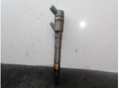 Recambio de inyector para iveco daily vi furgoneta 33s15, 35s15, 35c15 referencia OEM IAM 0445110418 - 504389548  BOSCH