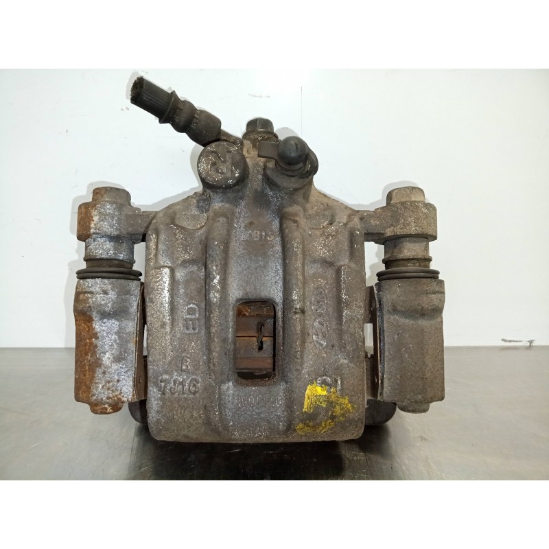 Recambio de pinza freno trasera derecha para kia cee´d 1.6 crdi cat referencia OEM IAM 7J16-M818-071105E MOBIS 7J16 - M818 - 071