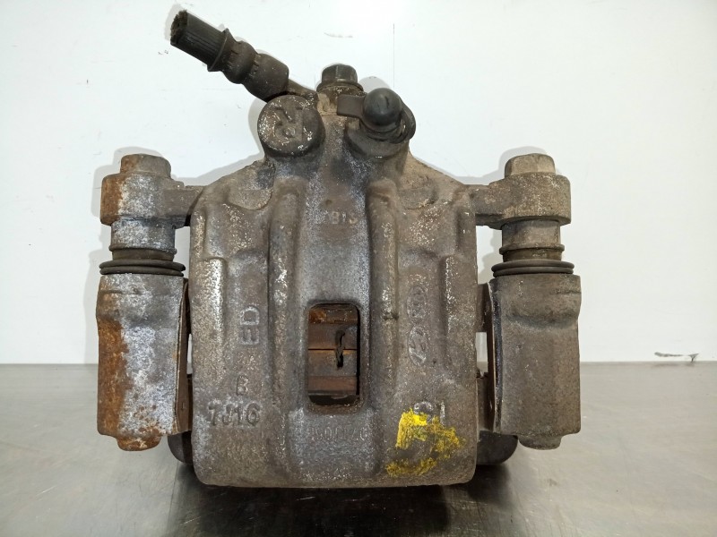 Recambio de pinza freno trasera derecha para kia cee´d 1.6 crdi cat referencia OEM IAM 7J16-M818-071105E MOBIS 7J16 - M818 - 071