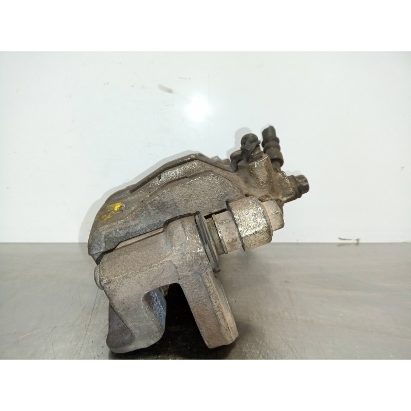 Recambio de pinza freno trasera derecha para kia cee´d 1.6 crdi cat referencia OEM IAM 7J16-M818-071105E MOBIS 7J16 - M818 - 071
