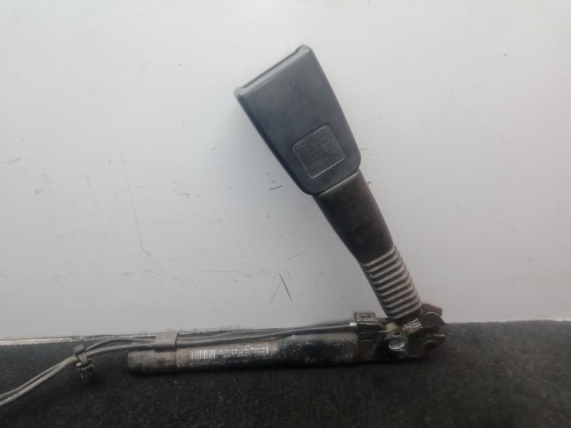 Recambio de pretensor airbag delantero izquierdo para bmw 1 (e87) 118 d referencia OEM IAM 33037874F - 7126295  